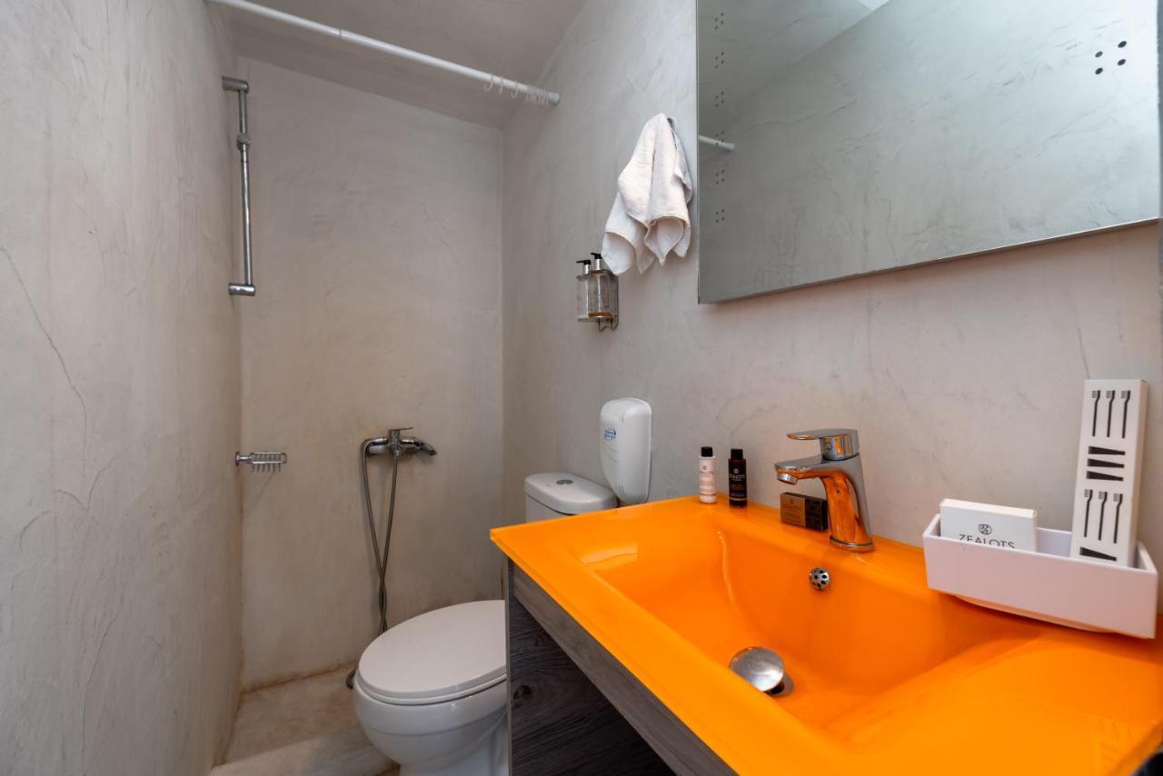 Katris Apartments Фіра Екстер'єр фото