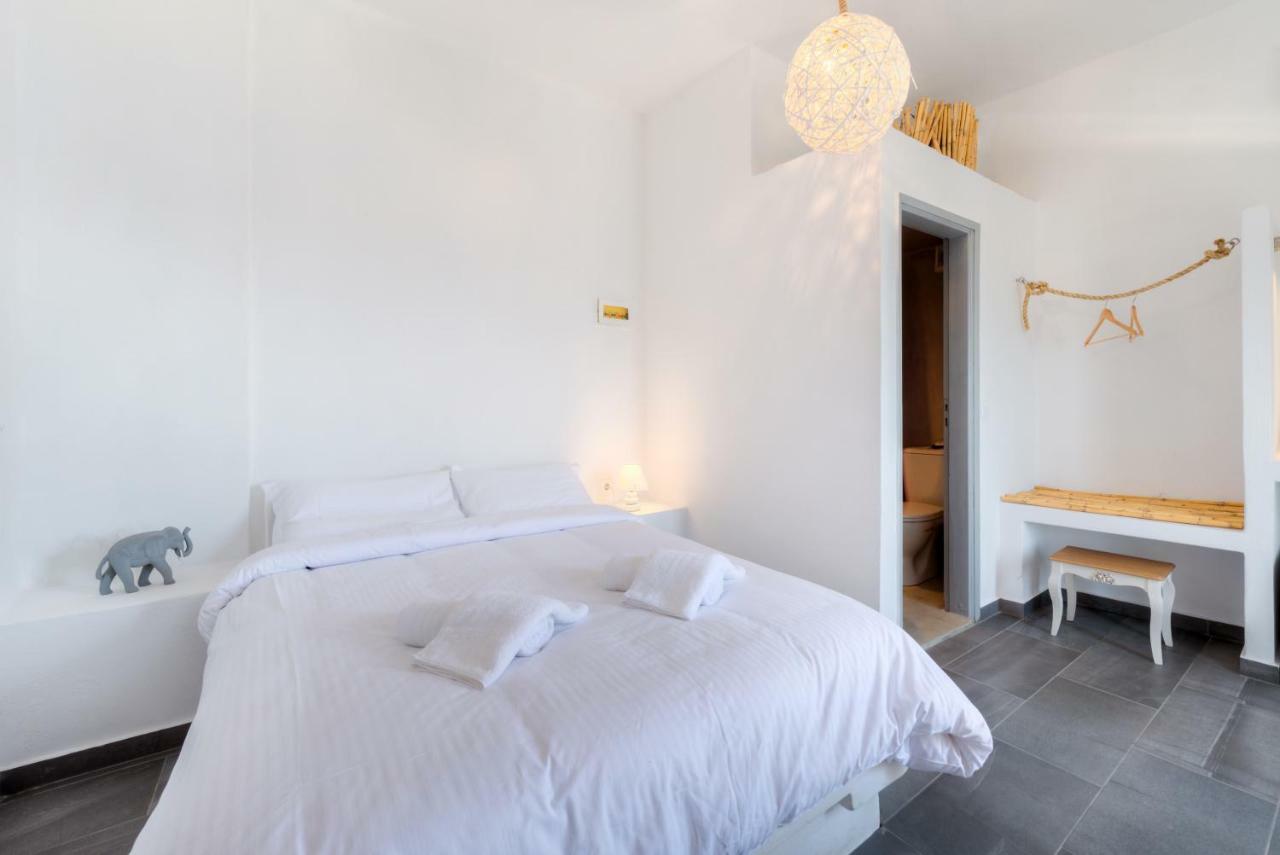 Katris Apartments Фіра Екстер'єр фото